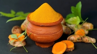 Turmeric: It is a powerful herb which can effectively treat common kidney infections, urinary problems, kidney failure etc (Pixabay)