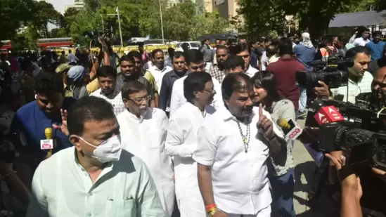 Shiv Sena MLAs reach Vidhan Sabha to cast votes.