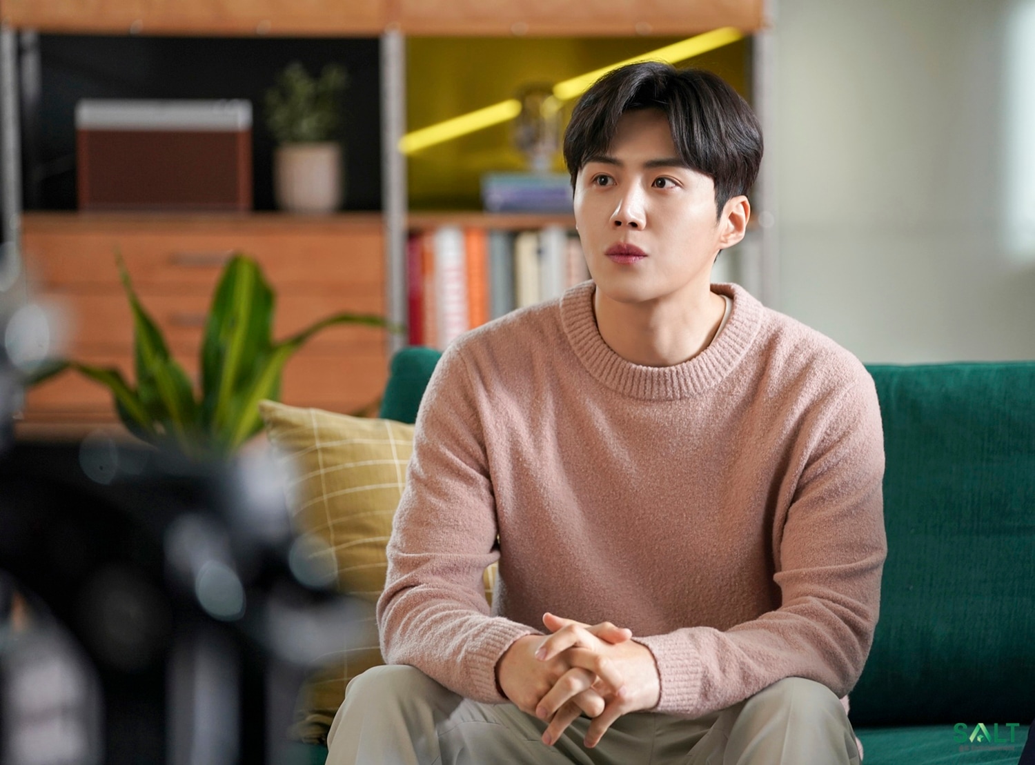 Kim Seonho shot to fame with Hometown Cha Cha Cha and StartUp. Kim Seonho shot to fame with Hometown Cha Cha Cha and StartUp.