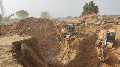 Rescue operation underway in Janjgir-Champa district. Rescue operation underway in Janjgir-Champa district.