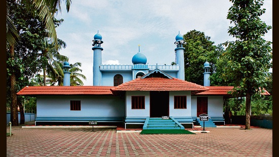 In recent decades, the mosque had lost some of its unique flavour, after structural additions including domes and minarets were made in the 1970s and ’90s. (Photo courtesy Benny Kuriakose & Associates) In recent decades, the mosque had lost some of its unique flavour, after structural additions including domes and minarets were made in the 1970s and ’90s. (Photo courtesy Benny Kuriakose & Associates)