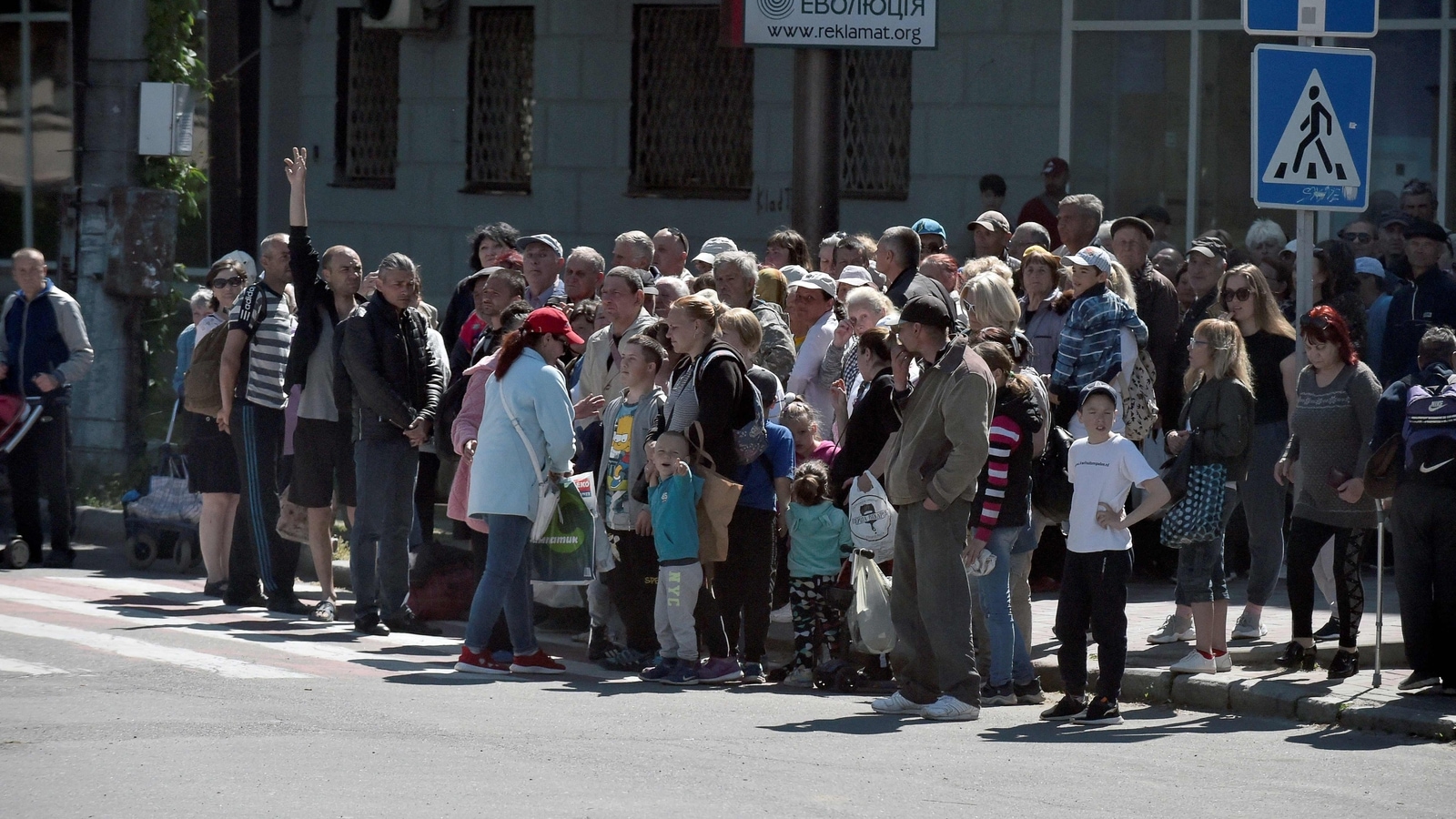 Laporan: Rusia serahkan paspor Ukraina di kota-kota pendudukan |  berita Dunia