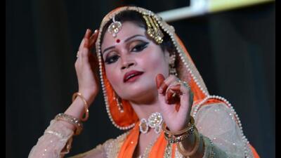 Deepmala Sachan performing at Kshitiz event organised by ICCR and UPSNA in Lucknow. Deepmala Sachan performing at Kshitiz event organised by ICCR and UPSNA in Lucknow.
