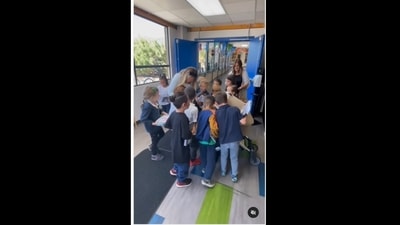 The teacher introduced her baby to her students after coming back from maternity leave.&nbsp; (goodnewscorrespondent/Instagram)