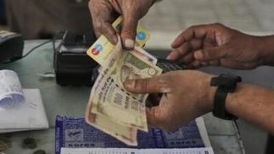Residents of Akurdi, Baner and Aundh are irked with Maharashtra Natural Gas Limited (MNGL) as people who do not have connections have also received pipeline gas bills recently. (REPRESENTATIVE IMAGE) Residents of Akurdi, Baner and Aundh are irked with Maharashtra Natural Gas Limited (MNGL) as people who do not have connections have also received pipeline gas bills recently. (REPRESENTATIVE IMAGE)