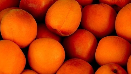 Good for heart health: Phenolic components in apricots i.e. chlorogenic acid, β-carotene and lycopene prevent the oxidation of low density lipoprotein (LDL) and thus improve the antioxidative status of the body. Plus, the potassium content in the fruit balances the electrolyte levels in our system, keeping our heart muscles in order. Also, the dietary fibre in apricots is effective in reducing LDL cholesterol by binding bile acids or cholesterol during intraluminal micelles formation; decreasing the content of cholesterol in liver cells and increasing clearance of LDL cholesterol.(Pixabay)