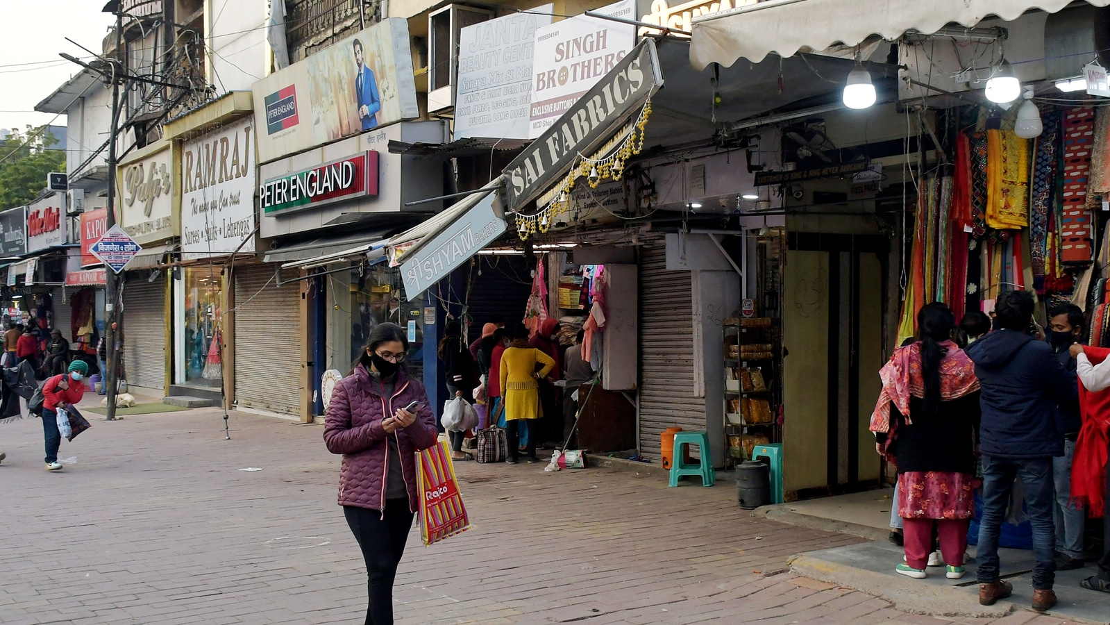 Lajpat Nagar Kamla Nagar Sarojini Nagar Among 5 Markets To Be 