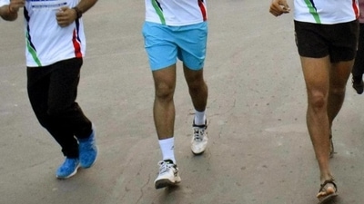 Study finds energy-deficient male runners may be at higher risk for fractures