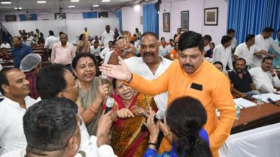 LMC house meeting in progress in Lucknow. (HT PHOTO) LMC house meeting in progress in Lucknow. (HT PHOTO)