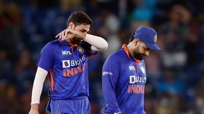 India's Bhuvneshwar Kumar and Rishabh Pant (ANI)