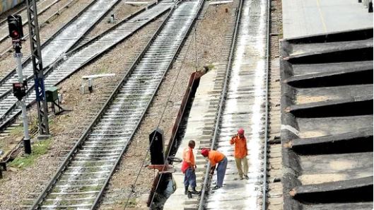 New Delhi Railway Station (NDLS) is India’s largest and second-busiest railway facility.&nbsp; ((AFP))