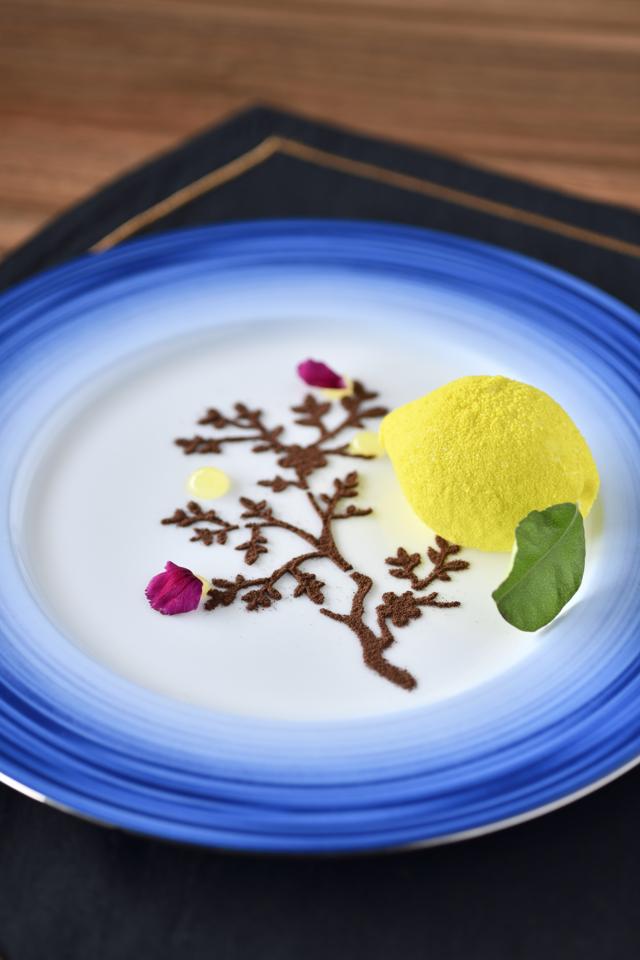 Citron with a burst of flavours Citron with a burst of flavours