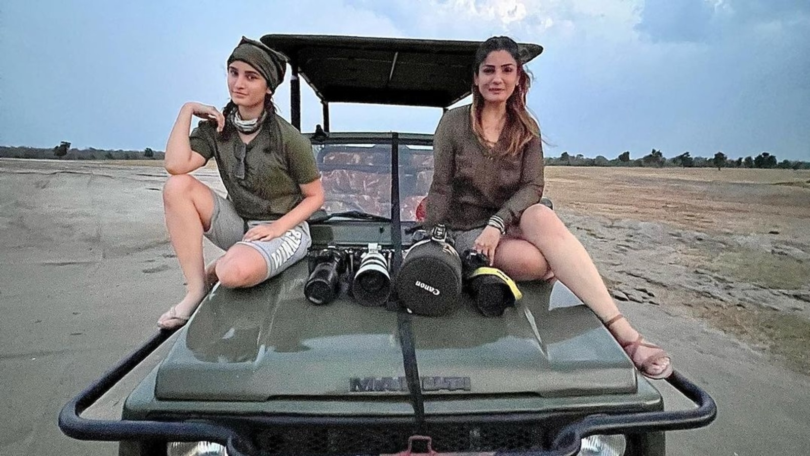 Xnx Ravina Tandan Ki Chudai - Raveena Tandon shares pics with daughter Rasha Thadani from wildlife safari  trip | Bollywood - Hindustan Times