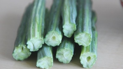 Moringa or drumstick improves thyroid function. It also stimulates the production of breast milk in nursing mothers. (Pixabay) Moringa or drumstick improves thyroid function. It also stimulates the production of breast milk in nursing mothers. (Pixabay)