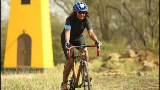 A 44-year-old Puneri mother attempts to create a world record cycling from Leh to Manali