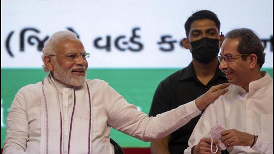 Prime minister Narendra Modi and chief minister Uddhav Thackeray at an event on Tuesday. Satish Bate/ HT Photo