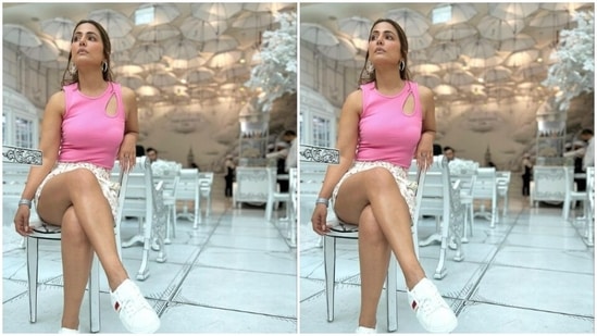 In white sneakers and white hoop earrings, Hina perfectly accessorised her look for the day.(Instagram/@realhinakhan)