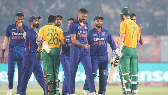 India's captain Rishabh Pant, third right and teammates walk back after winning the third Twenty20(AP)