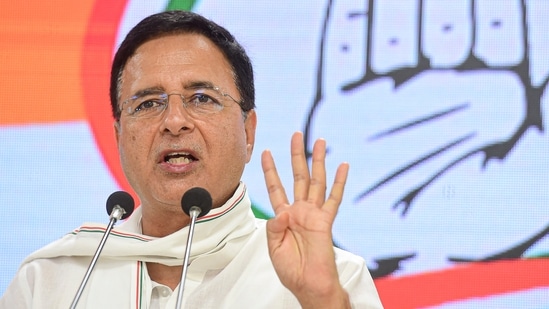 New Delhi: Congress Spokesperson Randeep Surjewala addresses a press conference at AICC headquarters, in New Delhi,(PTI)