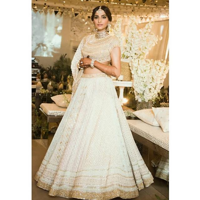 Sonam Kapoor chose a white and gold chikankari lehenga for her mehendi (Photo: Instagram)