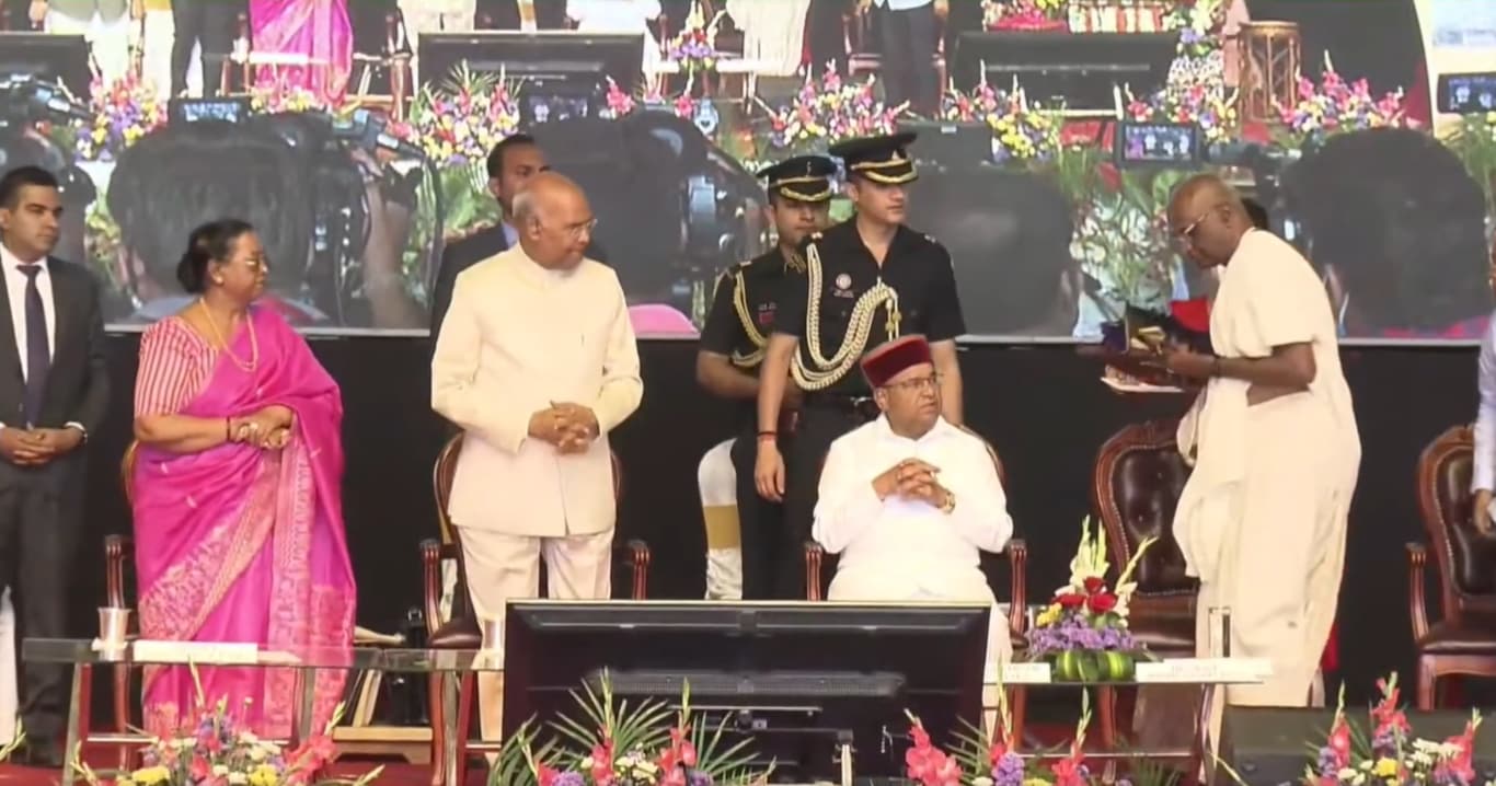 Indian President Shri Ram Nath Kovind at ISKCON Sri Rajadhiraja Govinda Temple in Bengaluru on Tuesday. (Source: Twitter/BSBommai)