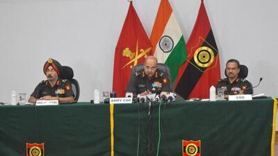 Western Command General Officer Commanding-in-Chief Lt Gen Nav K Khanduri addressing a press conference at Chandimandir on Wednesday. (HT Photo)
