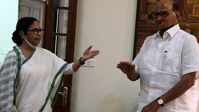 New Delhi, June 14 (ANI): West Bengal Chief Minister Mamata Banerjee meets Nationalist Congress Party (NCP) chief Sharad Pawar, at his residence, in New Delhi on Tuesday. (ANI ) New Delhi, June 14 (ANI): West Bengal Chief Minister Mamata Banerjee meets Nationalist Congress Party (NCP) chief Sharad Pawar, at his residence, in New Delhi on Tuesday. (ANI )