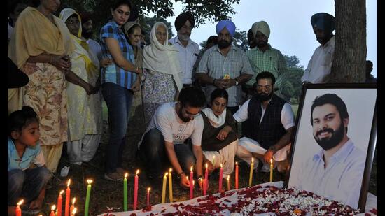 Sippy Sidhu’s family has been holding blood donation camps and lighting candles at the Sector-27 park, where he was murdered, on his death and birth anniversaries. (HT File Photo)