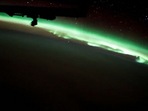 Aurora dances on the horizon of Earth in the viral video.(Twitter/@AstroSamantha) Aurora dances on the horizon of Earth in the viral video.(Twitter/@AstroSamantha)