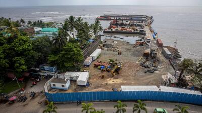 Bandra-Versova Coastal Road project in progress at Carter Road, Bandra. (Satish Bate/HT PHOTO) Bandra-Versova Coastal Road project in progress at Carter Road, Bandra. (Satish Bate/HT PHOTO)