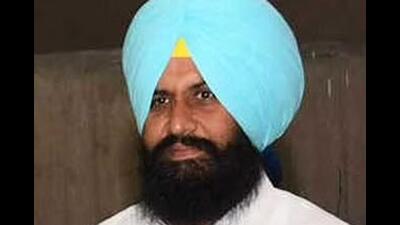 Simarjeet Bains has already been declared a proclaimed offender in an alleged rape case. The PO declaration order was issued by a Ludhiana court on April 12, while the alleged rape case was registered in July 2021. Simarjeet Bains has already been declared a proclaimed offender in an alleged rape case. The PO declaration order was issued by a Ludhiana court on April 12, while the alleged rape case was registered in July 2021.
