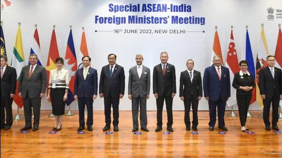 The India-Asean foreign ministers meeting was co-chaired by external affairs minister S Jaishankar and his Singaporean counterpart Vivian Balakrishnan in New Delhi on Thursday. (Twitter/Dr. S. Jaishankar) The India-Asean foreign ministers meeting was co-chaired by external affairs minister S Jaishankar and his Singaporean counterpart Vivian Balakrishnan in New Delhi on Thursday. (Twitter/Dr. S. Jaishankar)