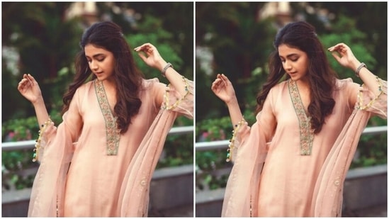 In statement earrings from Amrapali Jewels, Keerthy perfectly accessorised her look for the day.(Instagram/@keerthysureshofficial)