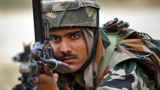 Under the Agnipath scheme, people between the ages of 17.5 and 21 years will be recruited into the military service of their choice for four years.(AP file photo. Representative image)