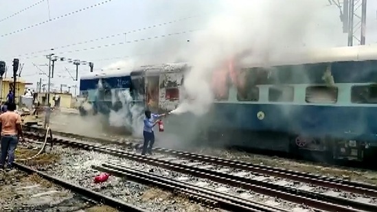 Protestors set a train ablaze during a protest against Agnipath scheme for Armed forces, in Chhapra, Bihar, on Thursday, June 16, 2022. (ANI Photo)