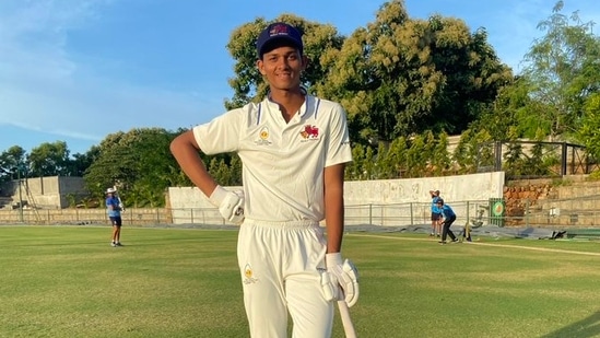 Jaiswal takes life, cricket lessons from struggle growing up | Crickit