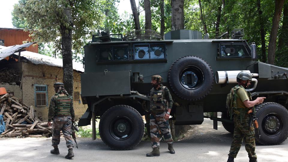 The encounter started in the Mishipora area of Kulgam on Tuesday. It was halted at night and resumed again on Wednesday morning. (Waseem Andrabi/HT photo) The encounter started in the Mishipora area of Kulgam on Tuesday. It was halted at night and resumed again on Wednesday morning. (Waseem Andrabi/HT photo)