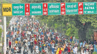 Thousands of defence aspirants plan to pour into the national capital on June 20 to protest the Agnipath model for the short-term induction of soldiers in the military and demand the scheme’s rollback. (Santosh Kumar/HT Photo) Thousands of defence aspirants plan to pour into the national capital on June 20 to protest the Agnipath model for the short-term induction of soldiers in the military and demand the scheme’s rollback. (Santosh Kumar/HT Photo)