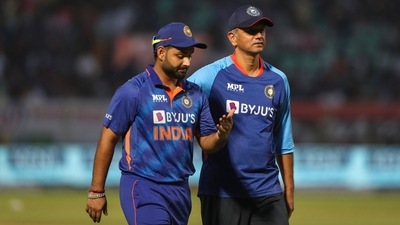 India's captain Rishabh Pant walks with coach Rahul Dravid before the third T20 cricket match between India and South Africa in Visakhapatnam. (AP) India's captain Rishabh Pant walks with coach Rahul Dravid before the third T20 cricket match between India and South Africa in Visakhapatnam. (AP)