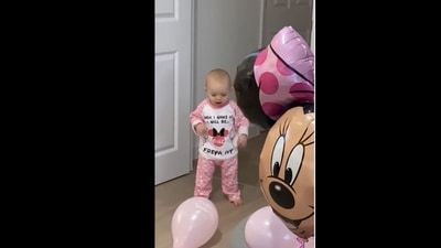 The toddler's reaction on seeing her birthday decorations is heart-melting to watch.&nbsp; (jayshetty/Instagram)