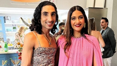Leo Kalyan and Sonam Kapoor at the latter's baby shower.