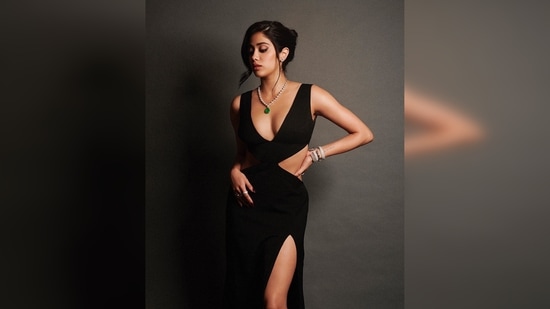Janhvi Kapoor Is Too Hot To Handle In Black High-Slit Dress