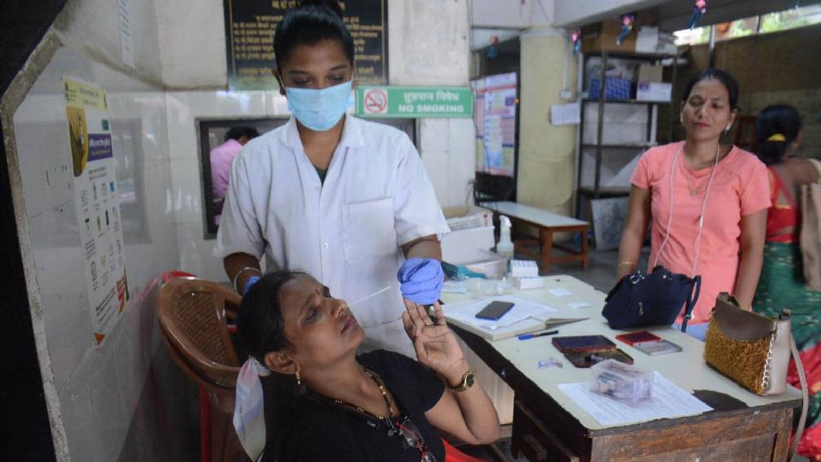 As schools reopen, BMC to ramp up 12-18 age group vaccination | Mumbai news