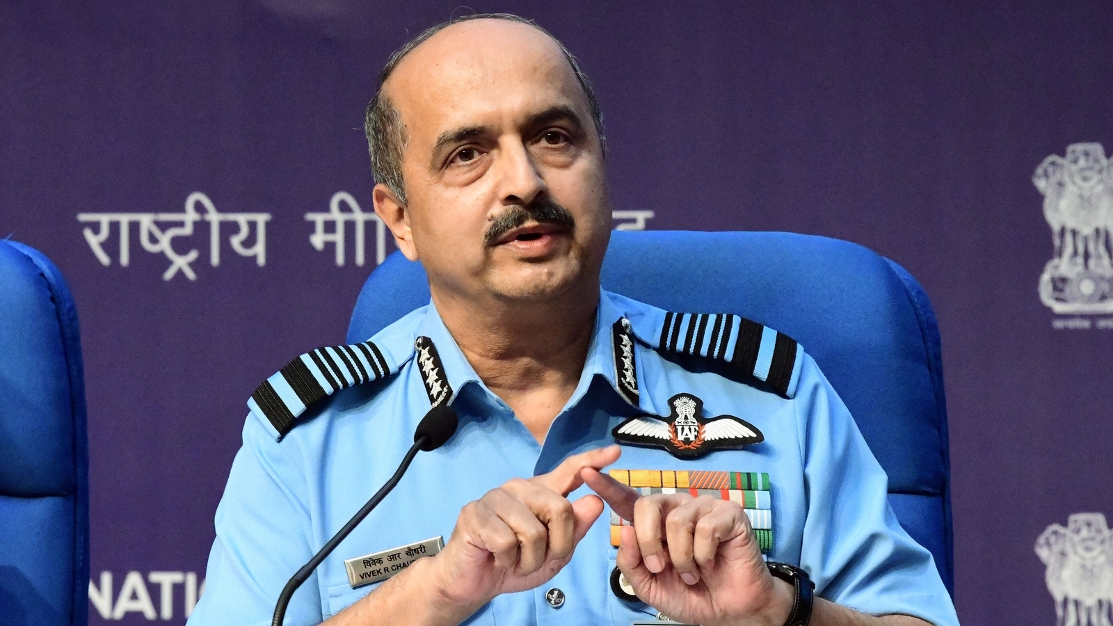 Read more about the article Agnipath stir: IAF chief says violence no solution, asks youth to seek clarity | Latest News India