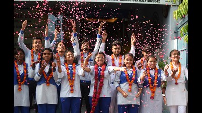 Successful students on Cloud Nine in Lucknow on Saturday, after the UP Board results were announced. (Deepak Gupta/HT) Successful students on Cloud Nine in Lucknow on Saturday, after the UP Board results were announced. (Deepak Gupta/HT)