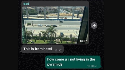 The screenshot shows a part of a conversation between a dad and his daughter involving Egypt's pyramid. (Twitter/@thatssomichelle)