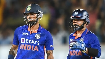 Indian batsmen Dinesh Karthik and Hardik Pandya during the 4th T20 cricket match between India and South Africa (PTI) Indian batsmen Dinesh Karthik and Hardik Pandya during the 4th T20 cricket match between India and South Africa (PTI)