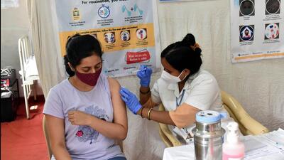 According to the immunisation officer of PMC, Dr Suryakant Deokar, there are approximately 1,04,000 beneficiaries in 12 and 15 age group. (HT FILE PHOTO)