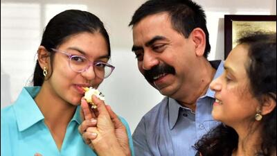In science, Simran Sesharao of the RV PU College in Bengaluru topped by securing 598 out of 600 in PUC exams. (ANI)