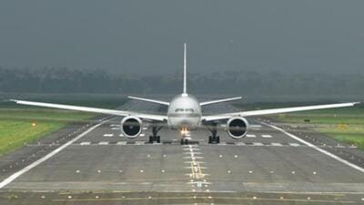 The daily flights and number of passengers have been constantly increasing at the Srinagar airport, more than doubling in the last five months, according to airport director Kuldeep Singh Rishi. (HT File Photo) The daily flights and number of passengers have been constantly increasing at the Srinagar airport, more than doubling in the last five months, according to airport director Kuldeep Singh Rishi. (HT File Photo)